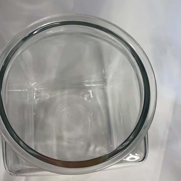 Captain Morgan Glass Container - Picture 6 of 7